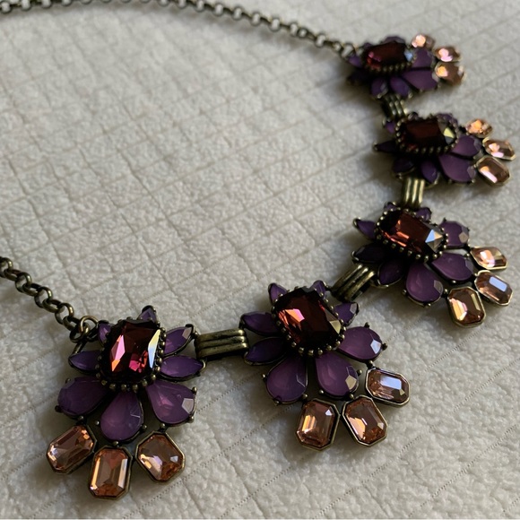 purple statement necklace - Picture 5 of 11
